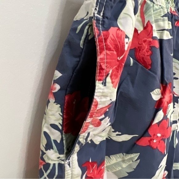 MENS floral swim trunks - Picture 6 of 9